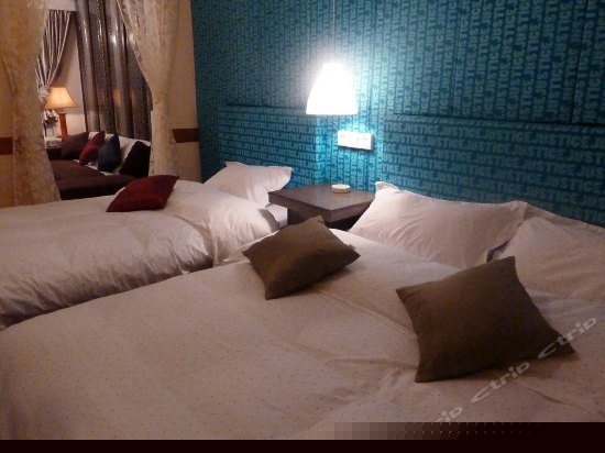 588阳台景观套房