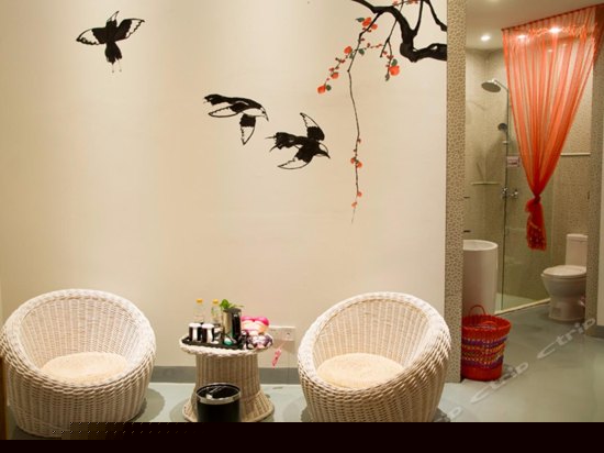 8107依恋之FUN（无窗）