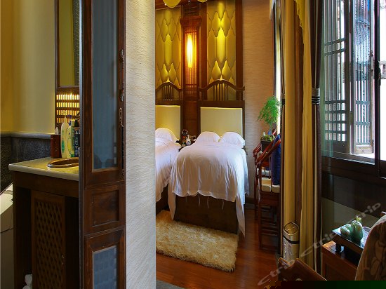 花园温馨家庭套房