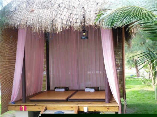 浪漫草亭（无窗）