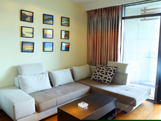 观海观日出海景大床房