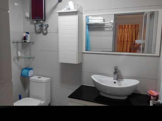 温馨园景两房两厅套房