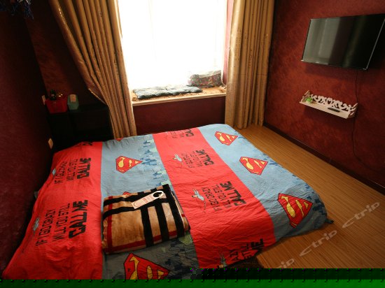 三室两厅聚会房