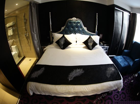 罗马假日豪华大床房