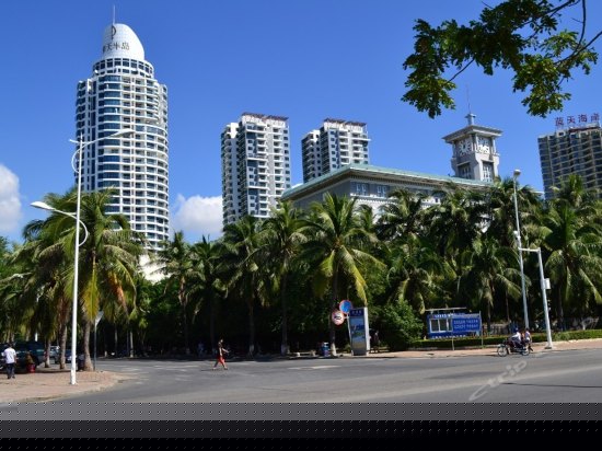 豪华园景大床房