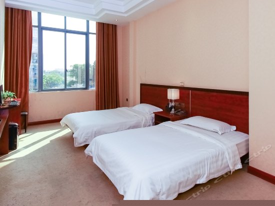 豪华商务三人房