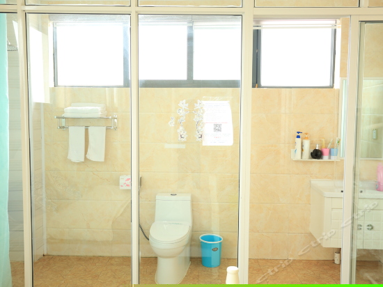 点绛唇风情阳光大床房