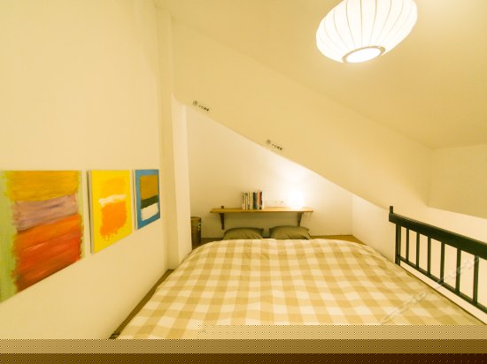 行慢-复式榻榻米大床房