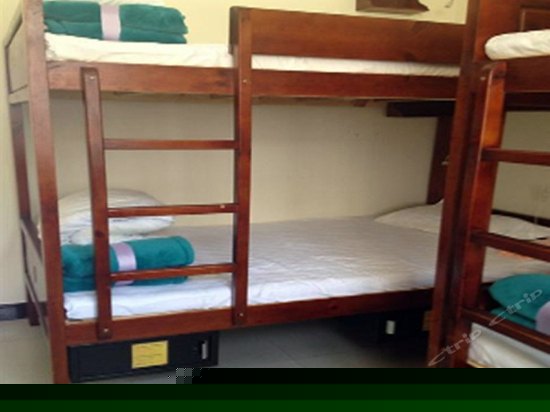 豪华六人房(按床位)