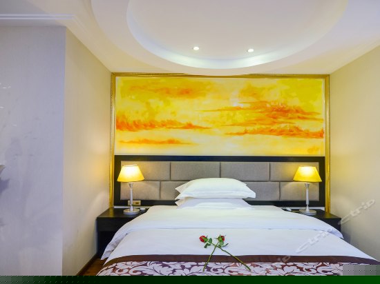 豪华大床房(中宾)