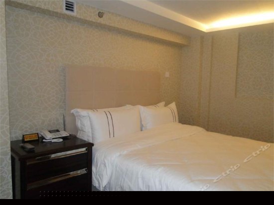 特惠套房（大床）