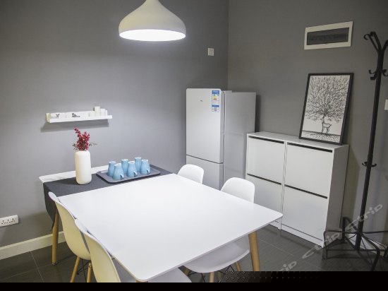 挪威意境三室套房