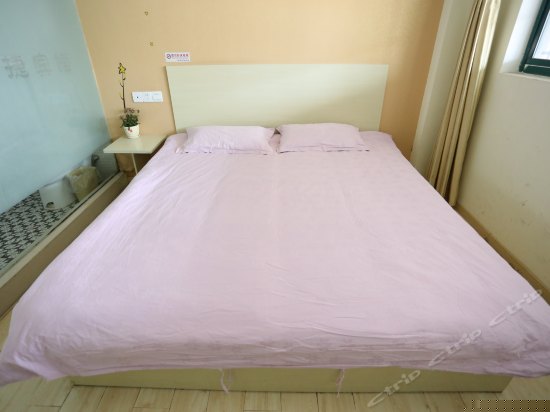 大床房(无窗)