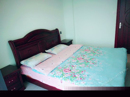 山市小海景套房