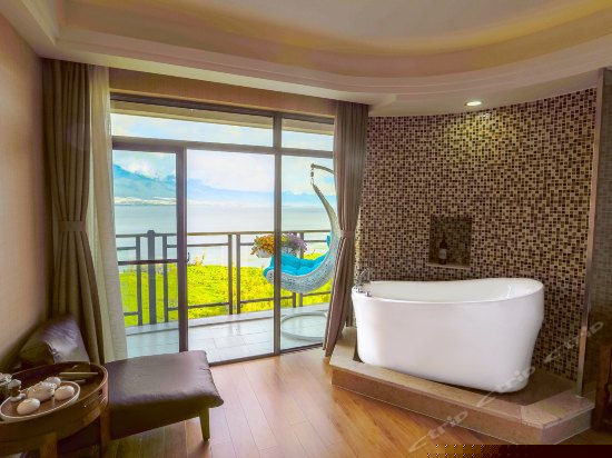 270°海景独立阳台大床房