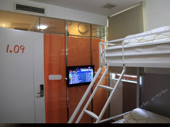 家庭间(部分无窗)