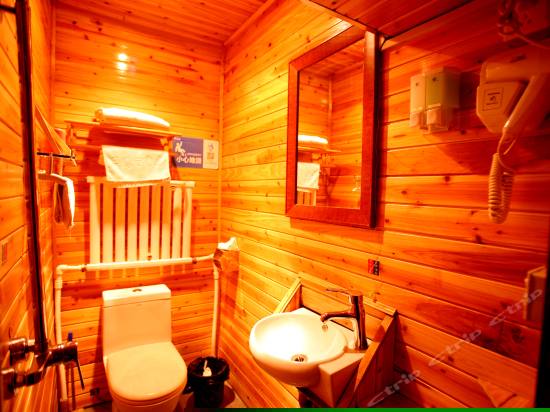 明朝遗风豪华阁楼大炕