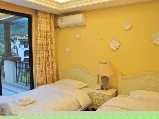 六房十二床双拼别墅F房