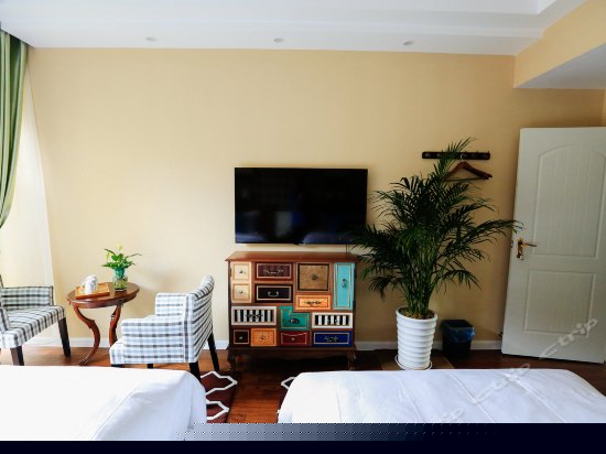 典雅园景双床房