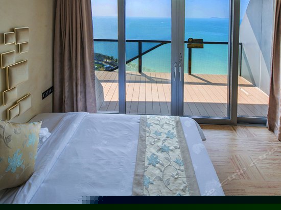 皇家高层海景蜜月房