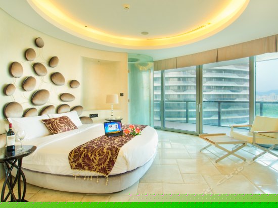 诺曼王朝豪华海景子母套房