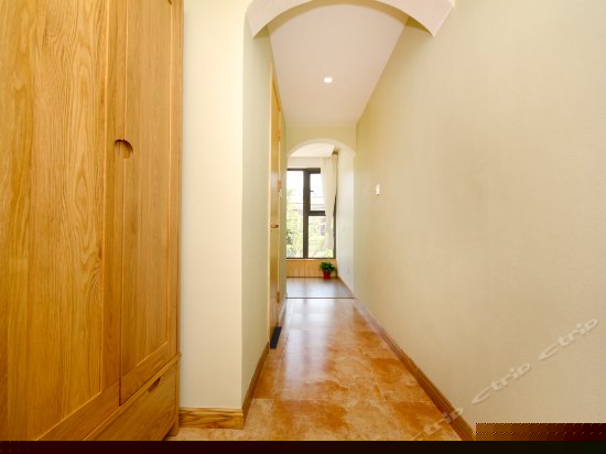 大雁塔-阳光日式榻榻米房E