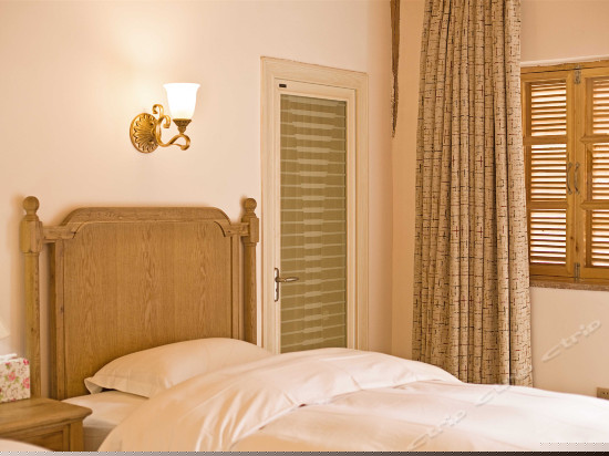 闲情逸致家庭房