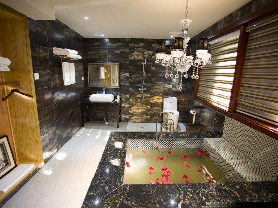 简雅豪华大床房