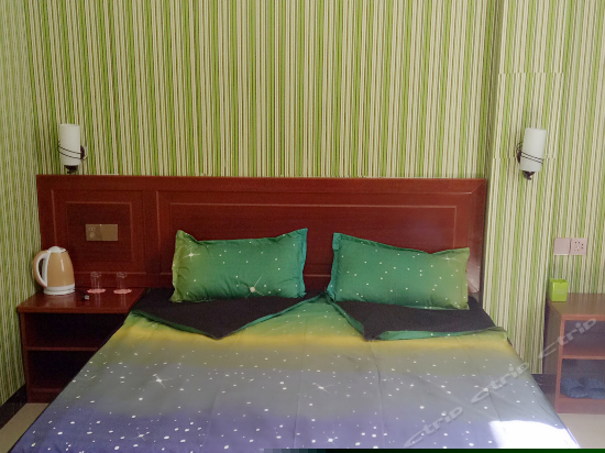 有你有我色彩主题大床房