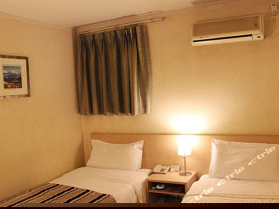 普通经济双床房