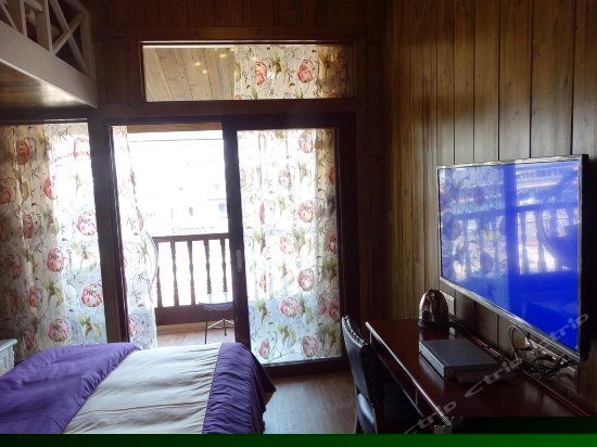 江景阳台豪华亲子房