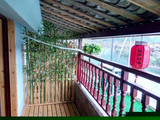 豪华河景双床间