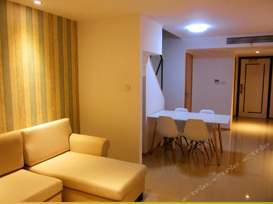 1室1厅复式套房