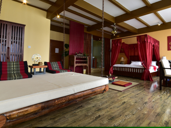 豪华海景蜜月套房