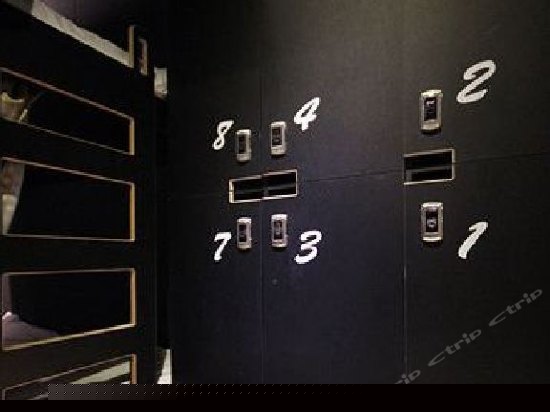 背包客共享宿舍（床位房）（无窗）