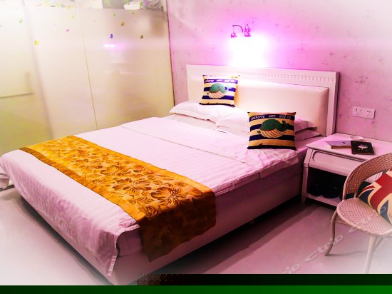 紫情诱惑（情侣房)