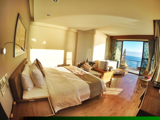 270度豪华海景套房