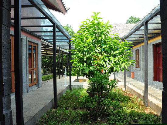 豪华别墅 (独立泳池四合院)