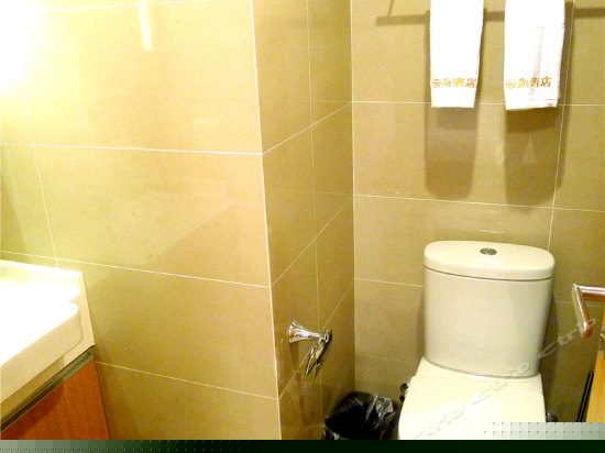 豪华江景大床房