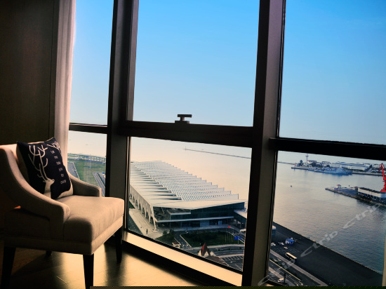 瑞蓝海景大床房