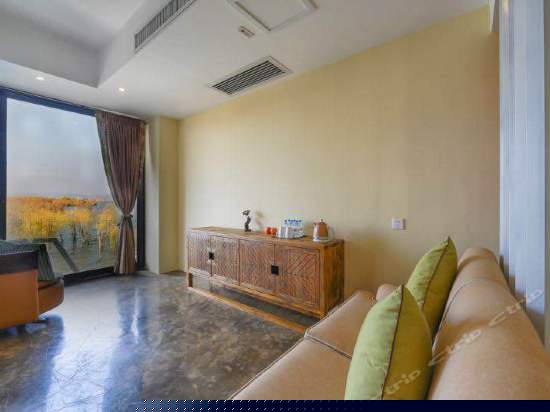 海景湿地大床房