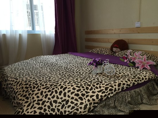 浪漫满屋（圆床房）