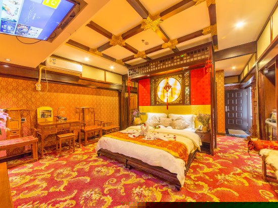 豪华景观蜜月房