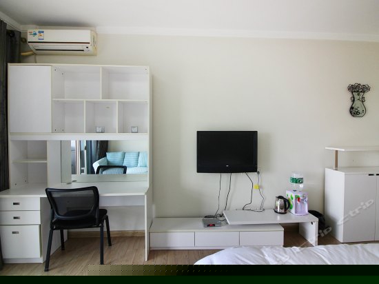 经典观澳大床房