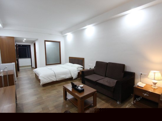 无敌海景大床房