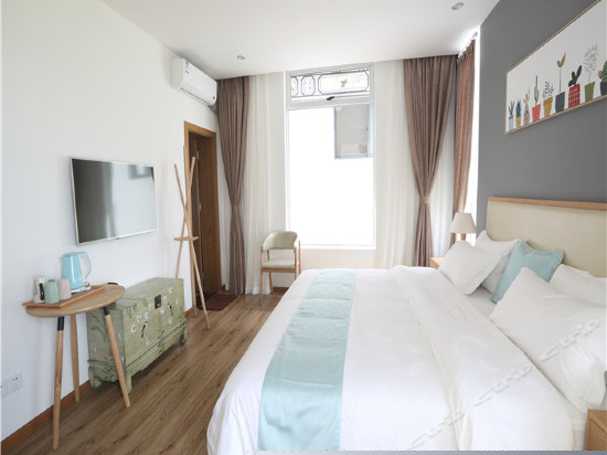 观海榻榻米海景大床房