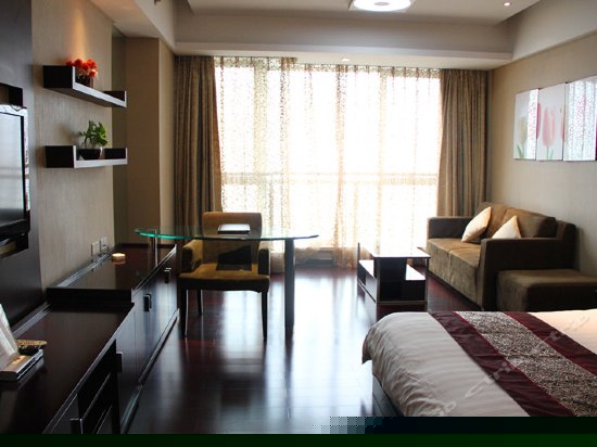 商务豪华大床房