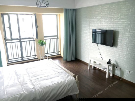 清新薄荷谷大床房