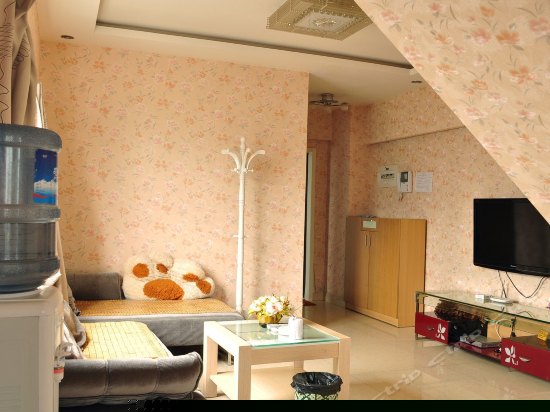 豪华跃层两房（田园风格）