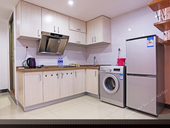 甜蜜蜜主题大床房